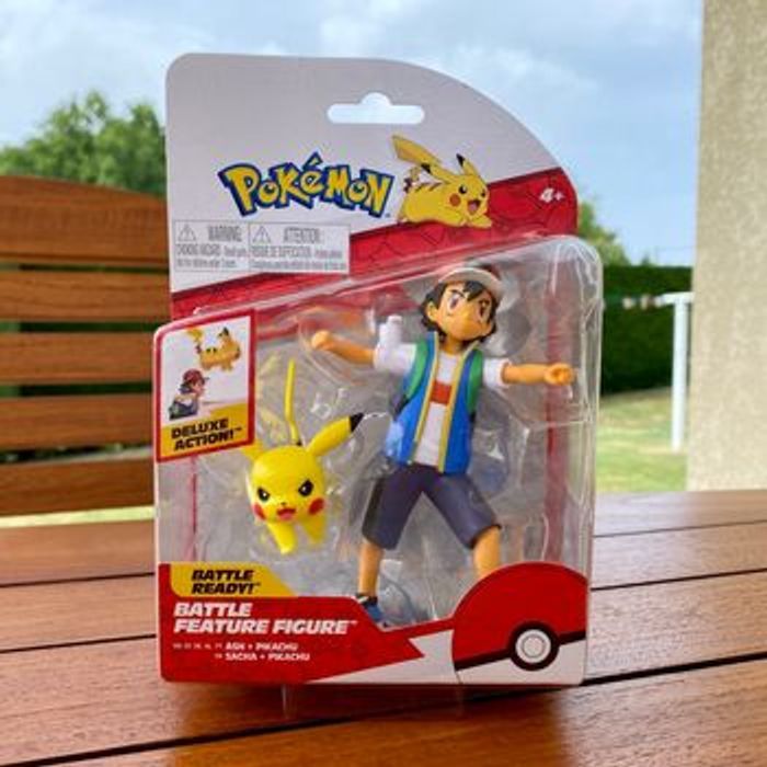 Sacha et Pikachu Figurine Battle Feature Figure Pokémon