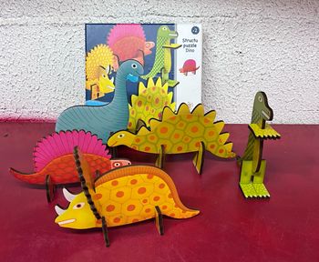 Structure dino Djeco