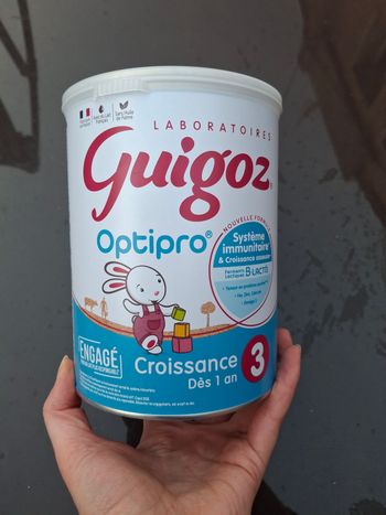 Lait infantile Guigoz 3e age