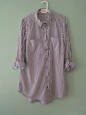 Chemise bleu marine et blanc a rayures pimkie taille 38