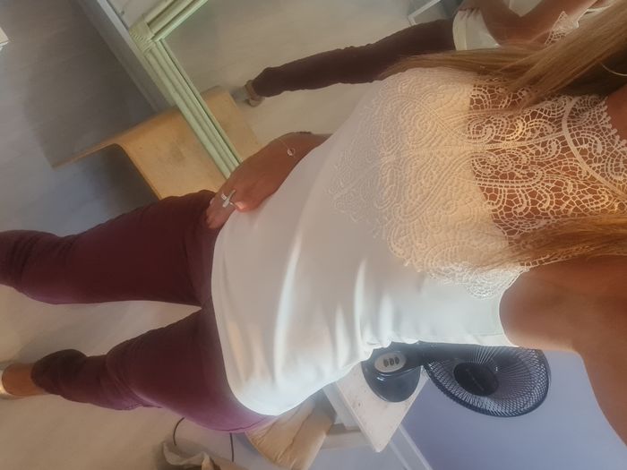 Haut blanc décolleté en dentelle Taille 36 - photo numéro 5
