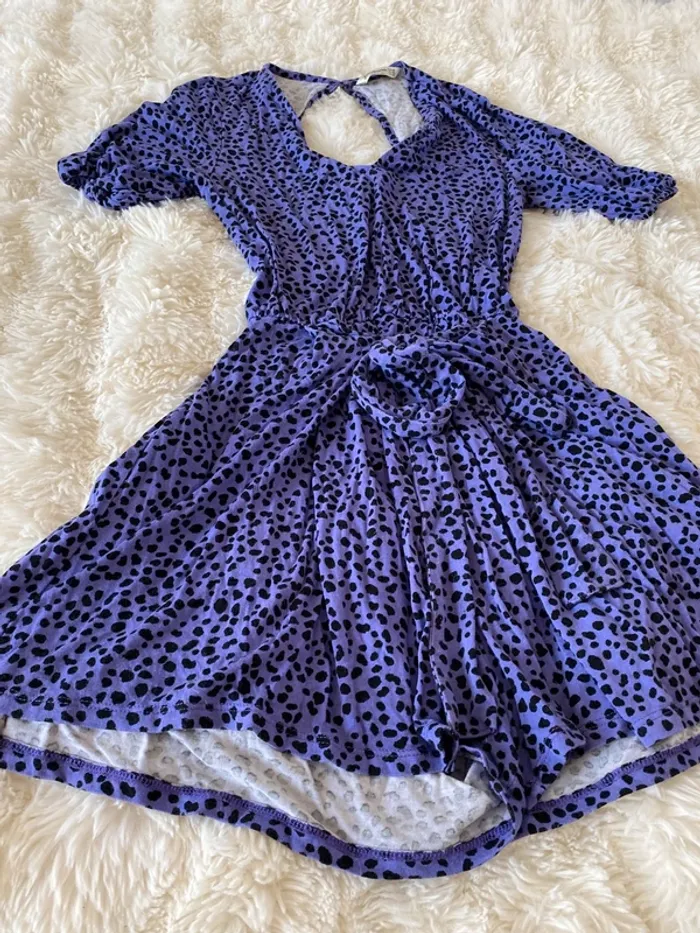 Jolie combi short violette et noire Stradivarius taille XS - photo numéro 2