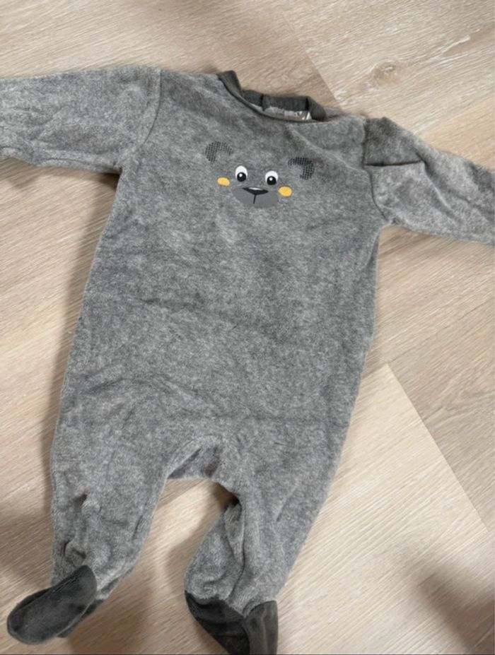 Lot de pyjama 6 mois - photo numéro 5