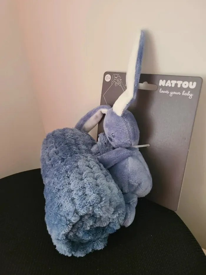 Doudou couverture lapin NATTOU Lapidou bleu marine et bleu 50 cm NEUF - photo numéro 2