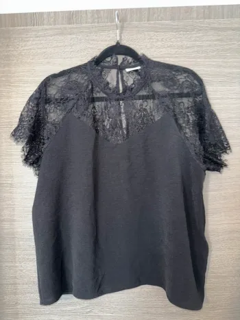 Jolie blouse noire dentelle JDY xl