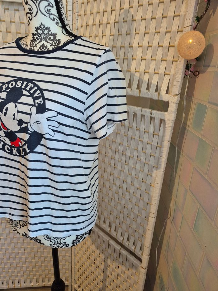 🏰 joli T-shirt Disney Mickey Mouse rayures marines femme TM / 38 - photo numéro 5
