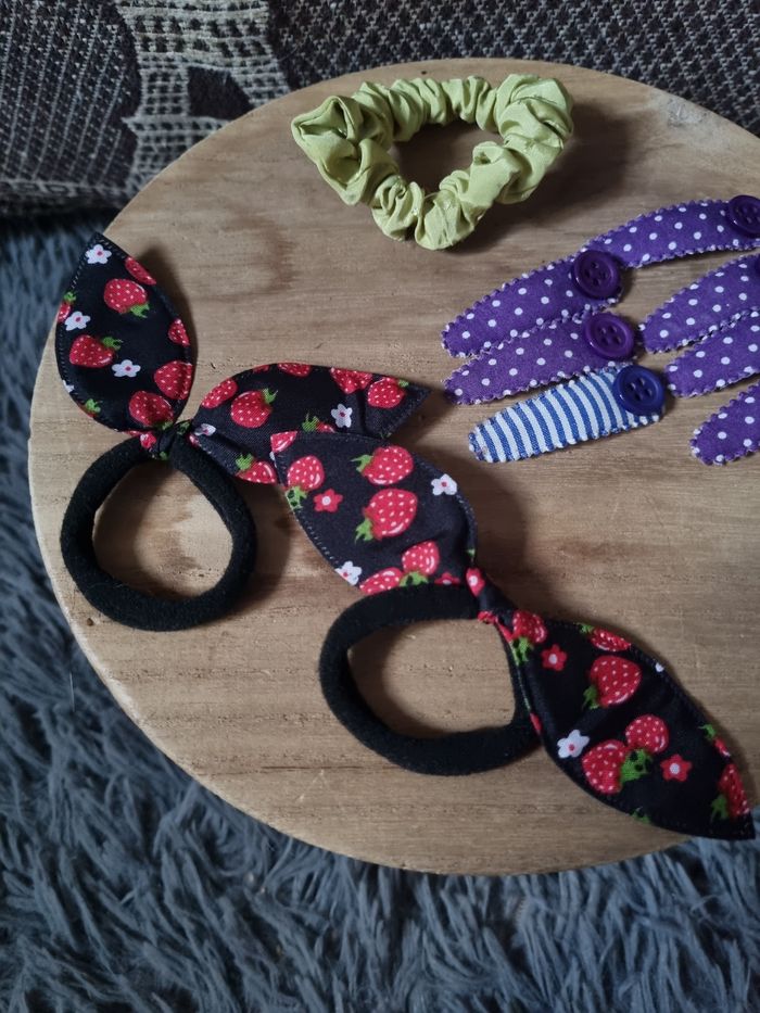 Lot barrettes et nœuds à cheveux fille - photo numéro 4