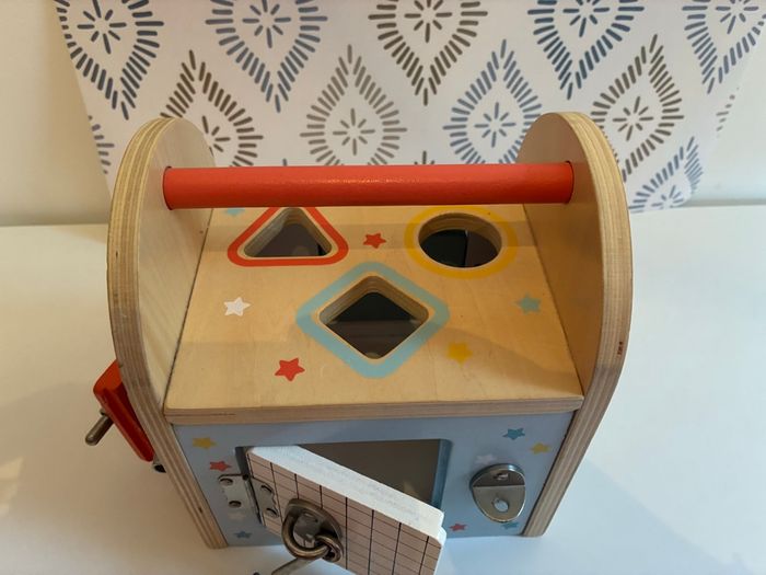 Cube activités avec différentes fermetures - photo numéro 5