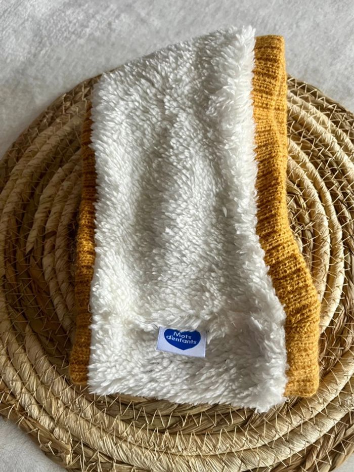 Tour de cou + moufles taille 9-12 mois - photo numéro 6