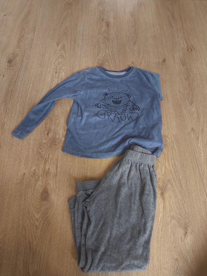 Pyjama