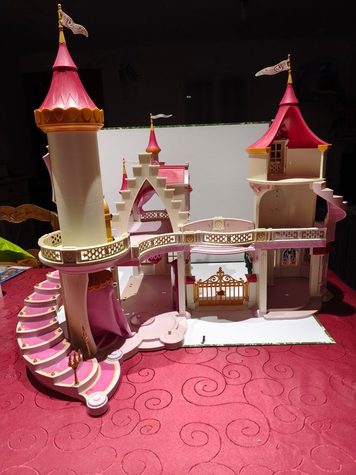 Château playmobil - photo numéro 2
