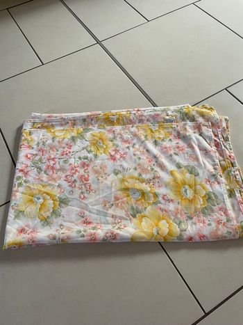 Nappe fleuri transparente vintage camtex