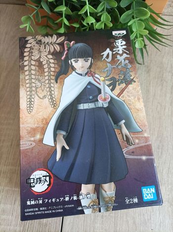 Figurine Tsuyuri Kanao Demon Slayer Kimetsu no yaiba banpresto Bandai