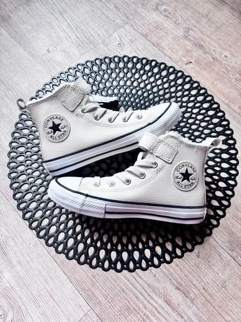 Converse montante fourrée neuve