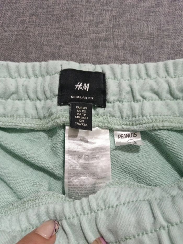 C58 short menthe H&M XS - photo numéro 3
