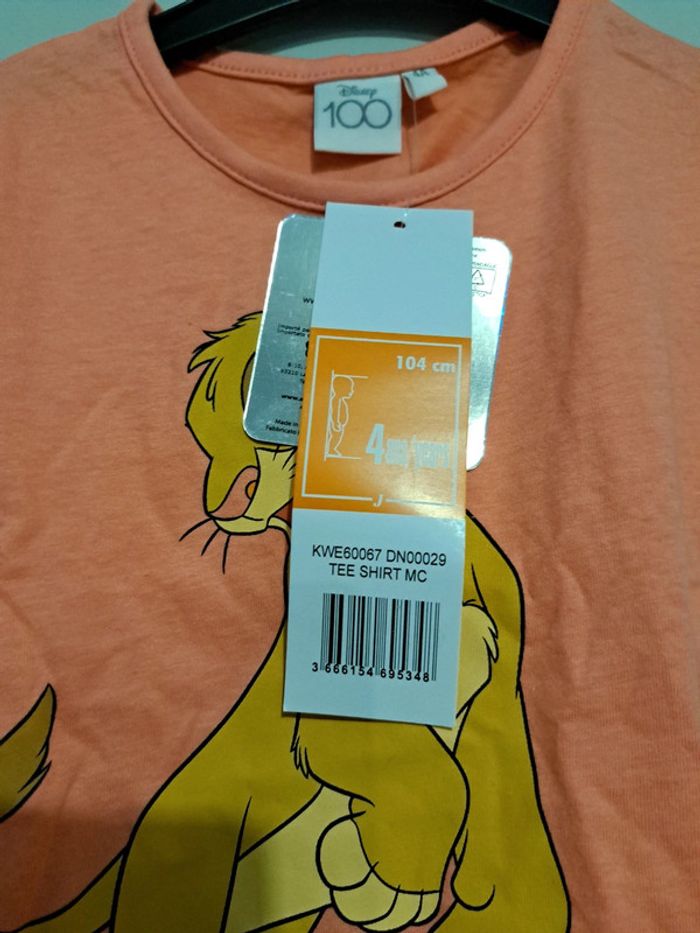 T-shirt corail Simba Disney 100 ans - photo numéro 6