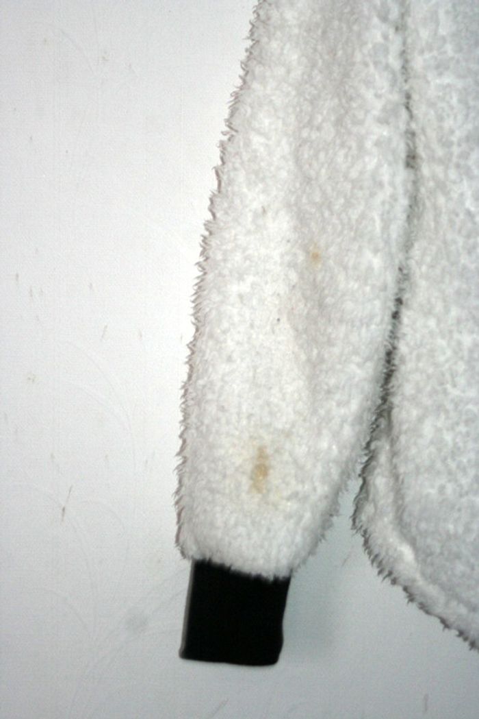 Gilet à capuche pilou pilou C&A taille 134/140 (9/10 ans) - photo numéro 5