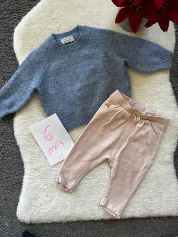 Ensemble ~ primark ~ 6 mois