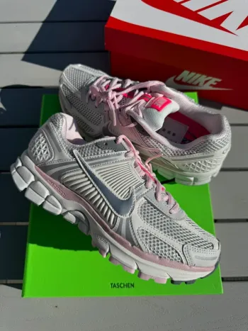 Nike Vomero 5 520 Pack White and Pink Foam 💕