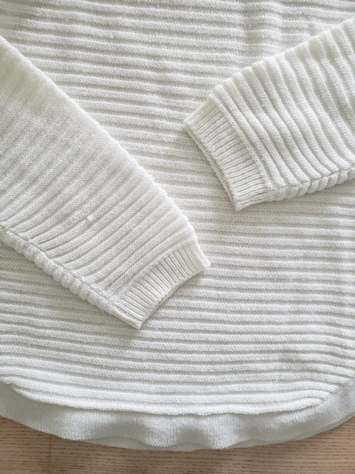 Pull léger Storytelling - photo numéro 3