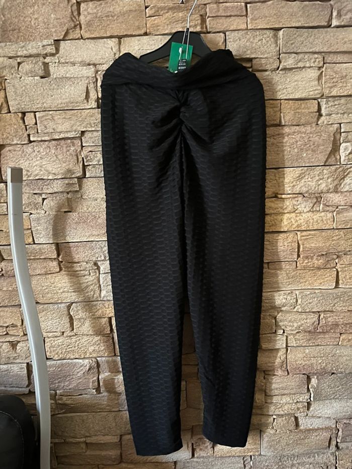 Legging de sport extensible neuf taille L 40-42 - photo numéro 3