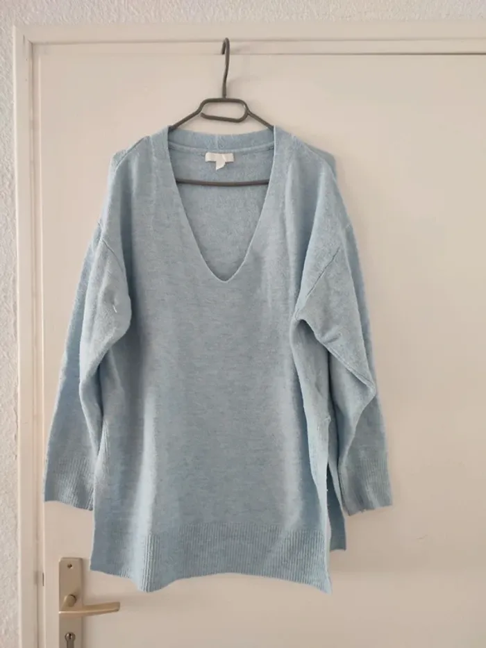 Pull bleu ciel h et m - photo numéro 2