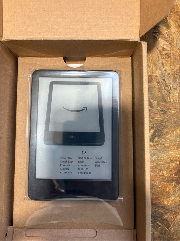 [N.E.U.F] Kindle 2022 11e génération noir - photo numéro 3