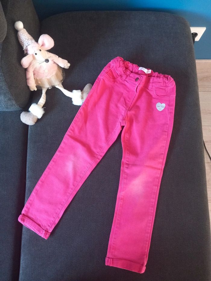 Jean rose 4 ans