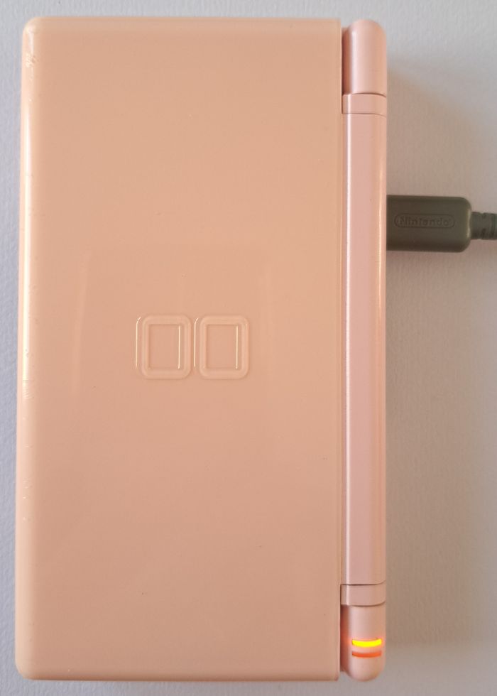 🎮 Console Nintendo DS Lite rose semi fonctionnelle - photo numéro 10