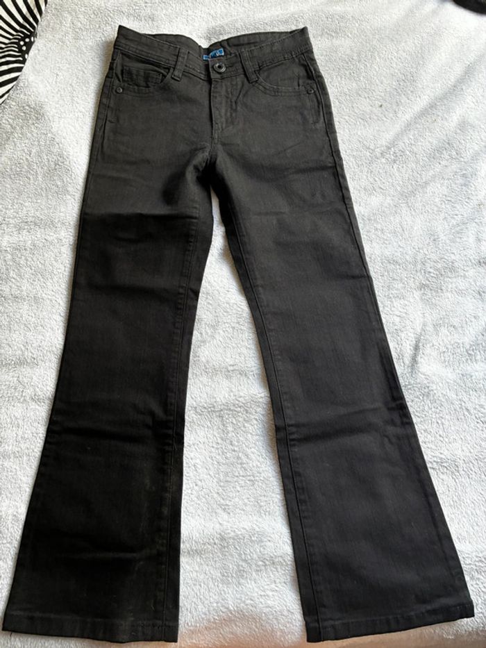 Jean noir - photo numéro 2