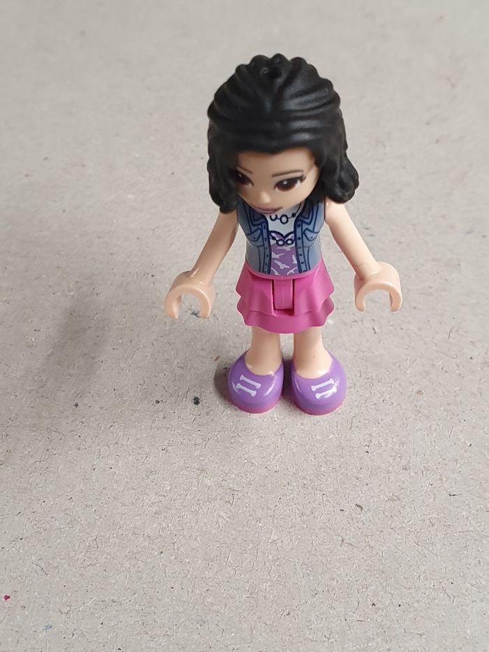 Fille lego friends - photo numéro 2