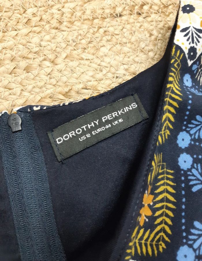 Robe sans manches Dorothy Perkins T44 - photo numéro 6