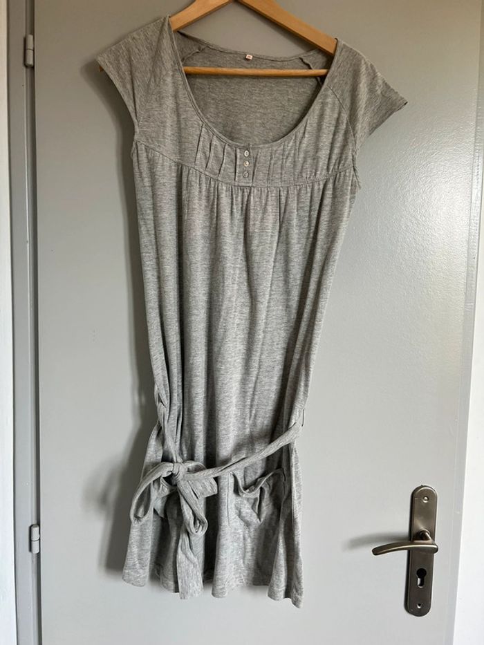 Robe d’été grise 16 ans