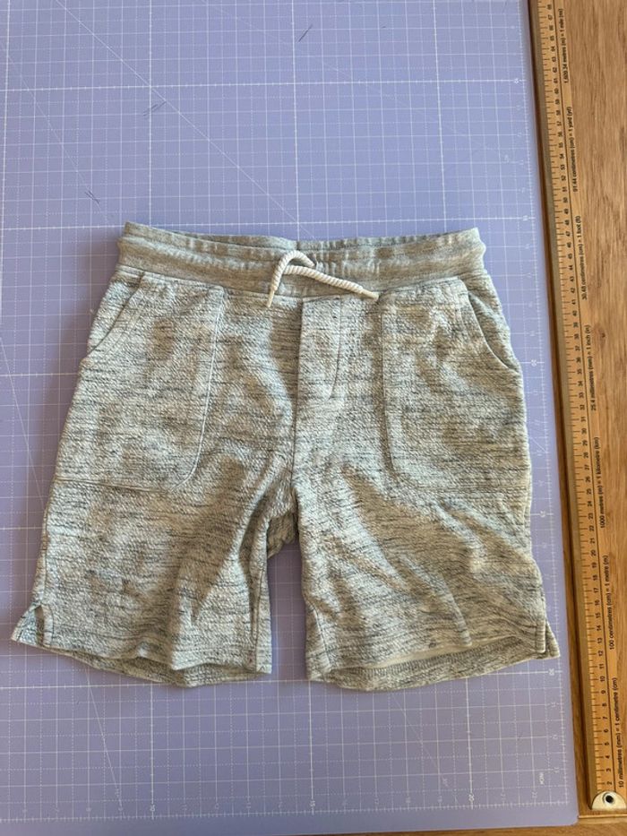 Short molletonné