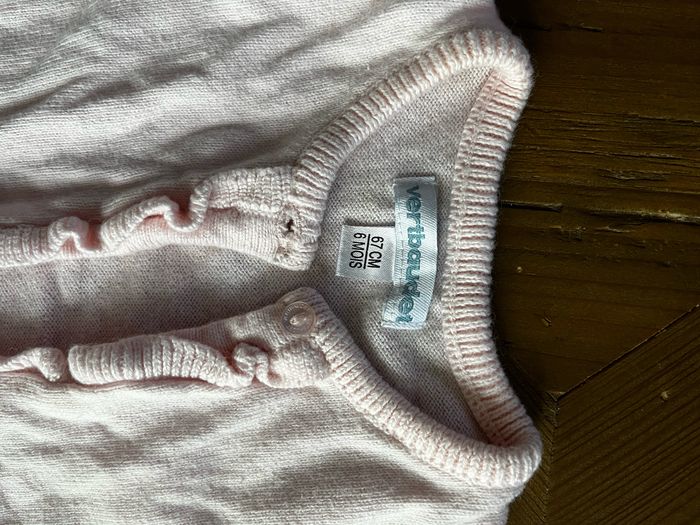 Jolie veste 6 mois - photo numéro 2