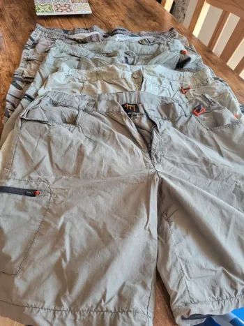 4 shorts