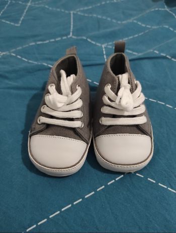 Baskets bébé 9/12mois