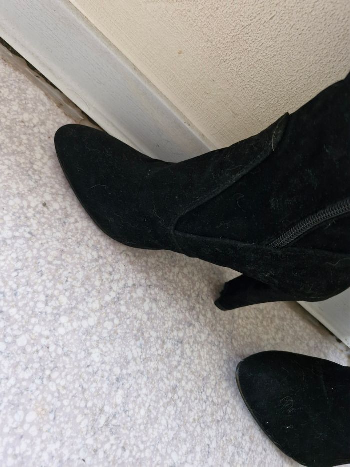 Magnifiques cuissardes à talons style daim - photo numéro 2