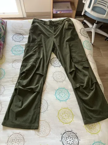 Pantalon en velours côtelé