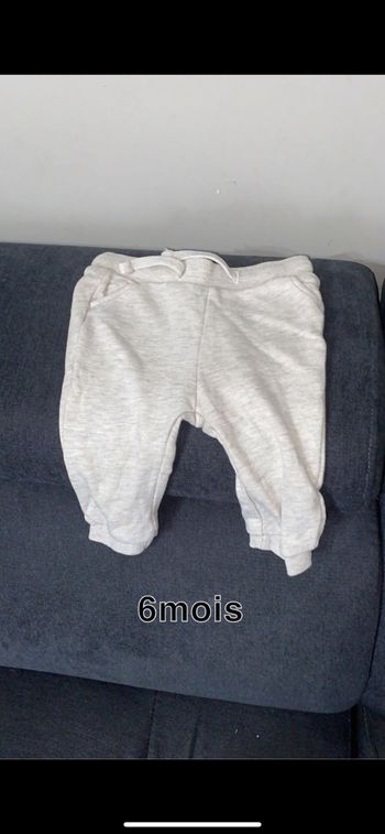 Pantalon bébé garçon.