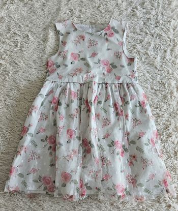 Robe en dentelle 3 ans