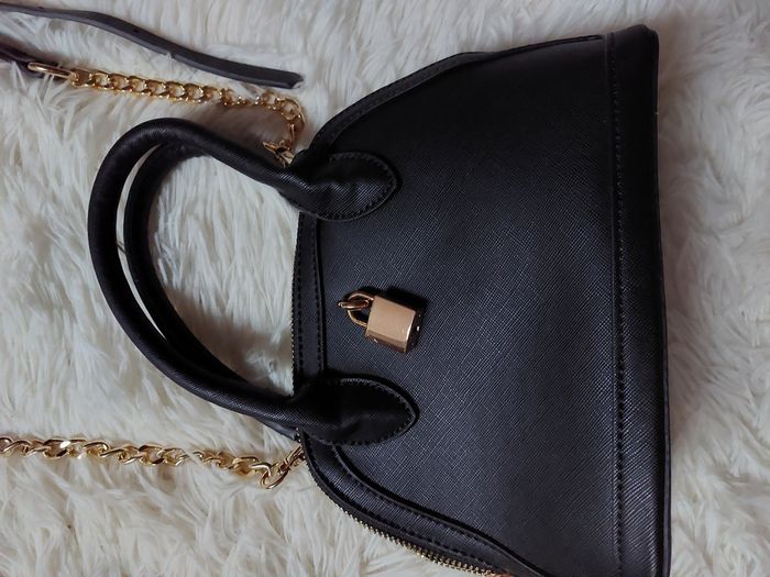 Sac à main Galeries Lafayette noir H14xl20 cm - Neuf - photo numéro 2