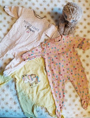 Pyjamas 3 mois