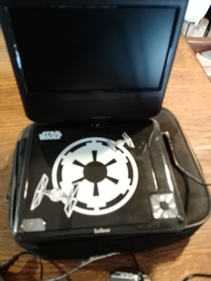 DVD enfant star Wars - photo numéro 2