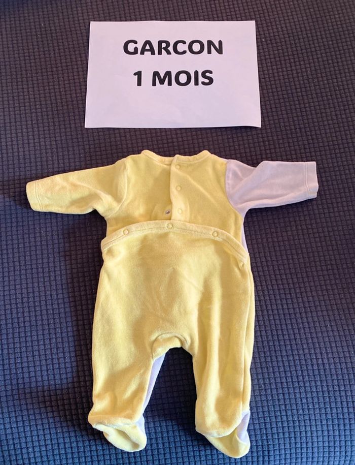 Pyjama 1 mois - photo numéro 4