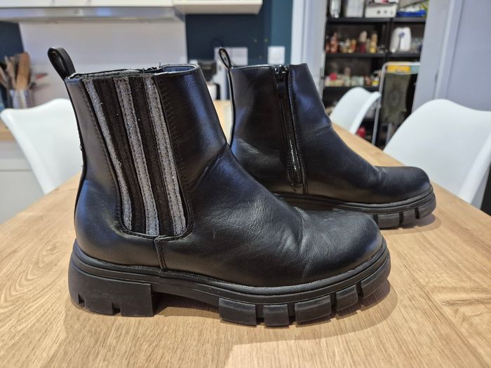 Bottines noires, pointure 34