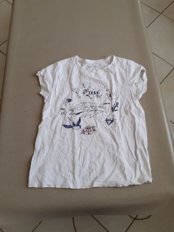 Tee shirt