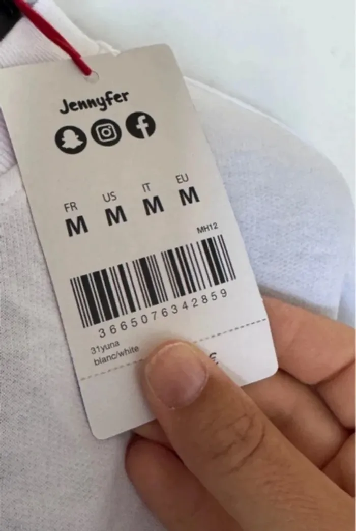 Sweat femme blanc neuf Jennyfer M - photo numéro 3