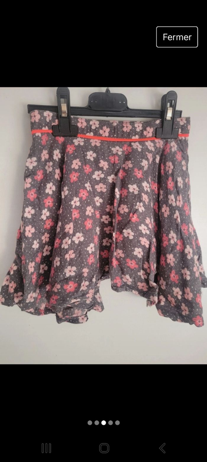 Jupe doublé effet vollante en 6 ans - photo numéro 3