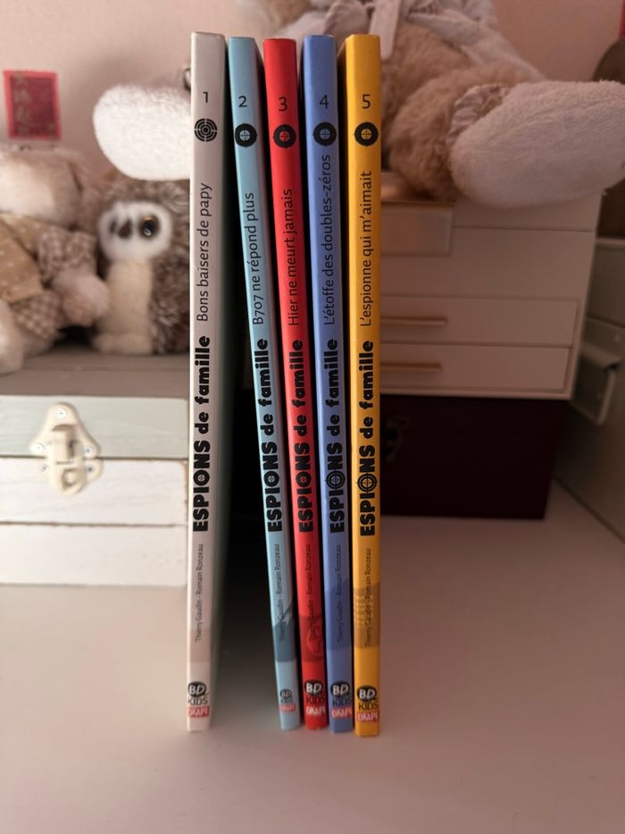 Lot Bd Espions de famille - photo numéro 2